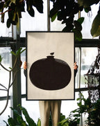 Bird on Vase (i)