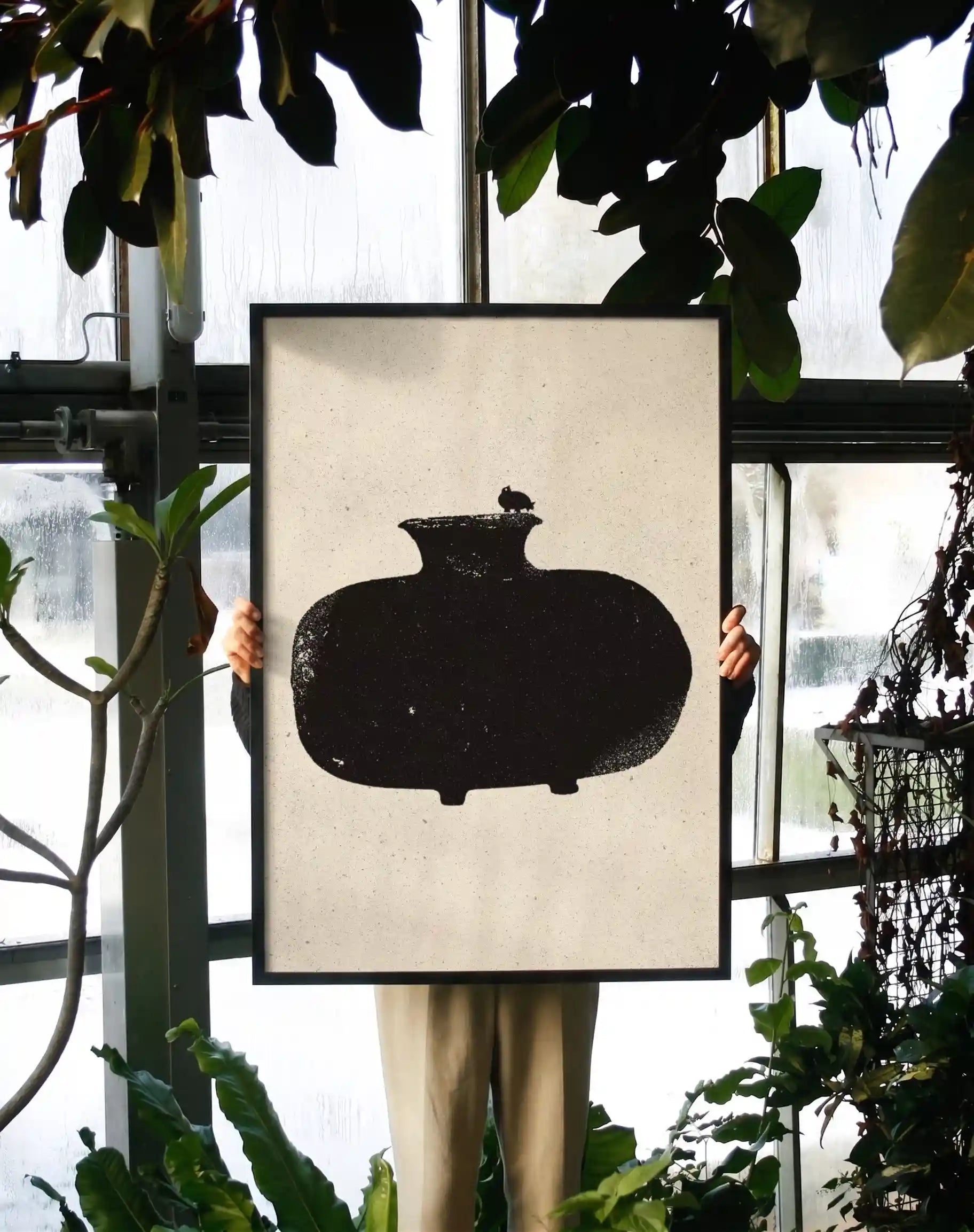 Bird on Vase (iii)